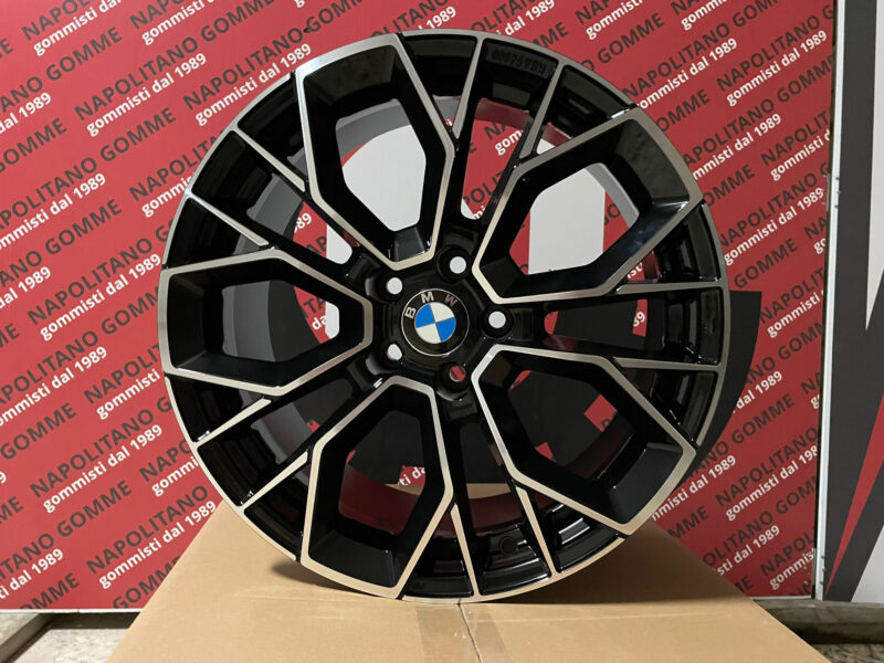 Cerchi Bmw serie 3 4 5 G20 G22 G30 G31 18 pollici mak stilo (4)