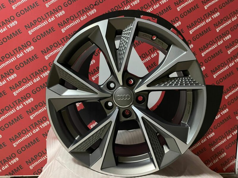 Cerchi Audi A4 A5 A6 Q2 Q3 Q5 TT 18 pollici rs7 grigio (3)