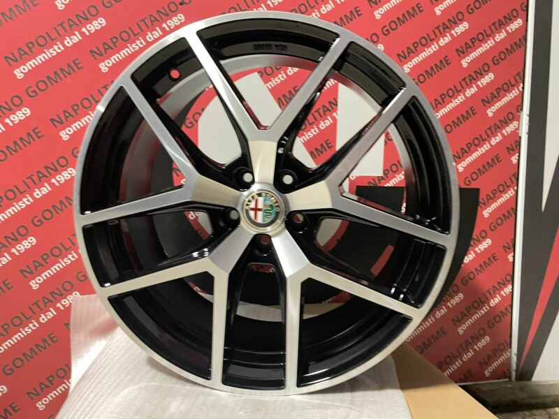 Cerchi Alfa Romeo Stelvio Tonale 19 pollici (1)