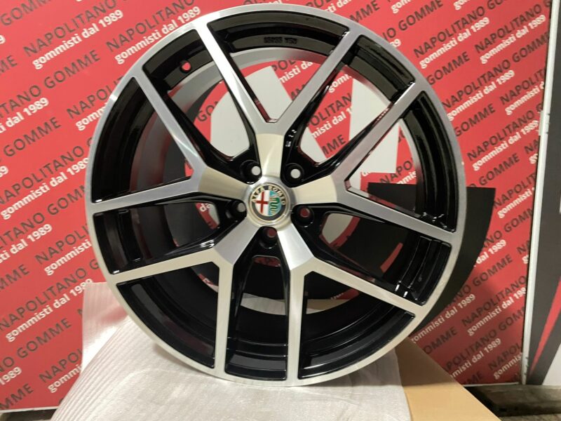 Cerchi Alfa Romeo Stelvio Tonale 19 pollici (4)