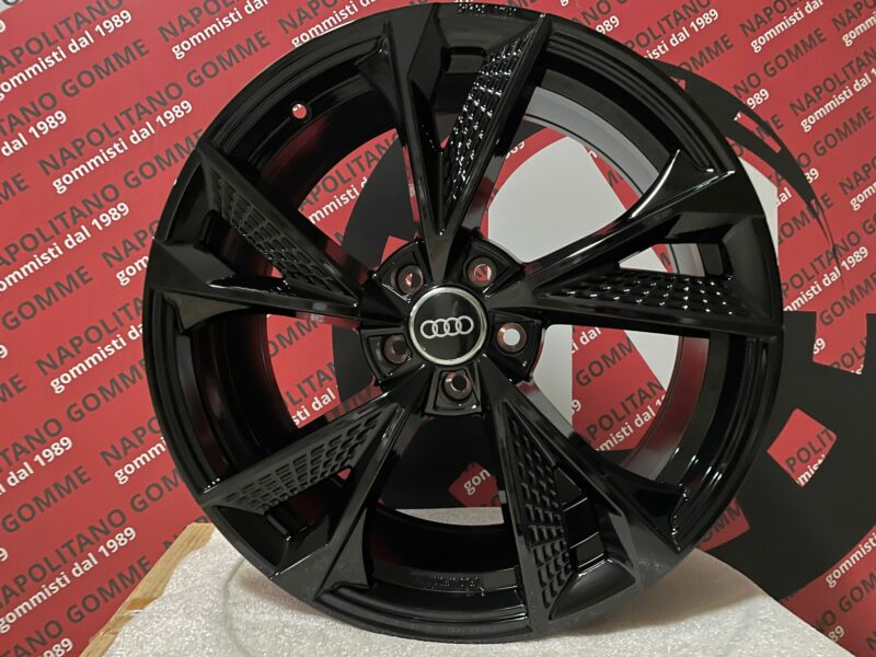 Cerchi Audi A3 A4 A6 Q2 Q3 Q5 TT 17 pollici rs7 black (3)