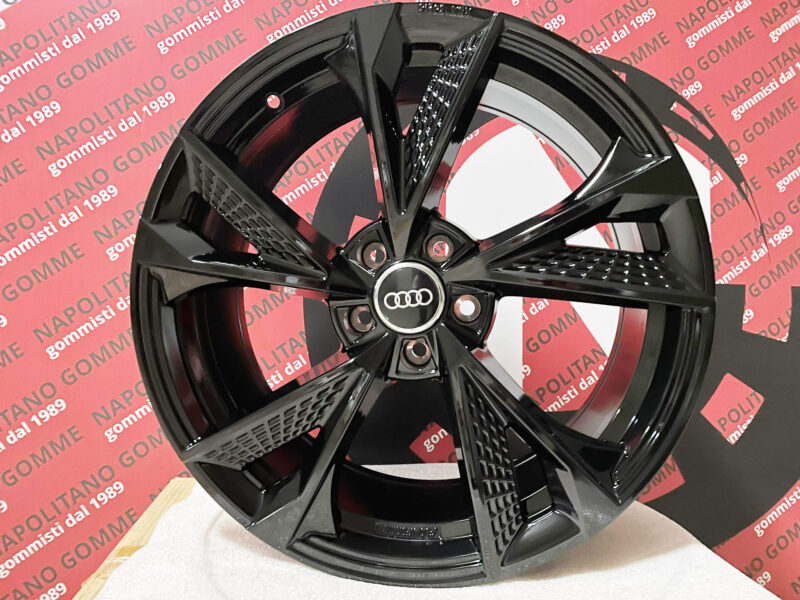 Cerchi Audi A3 A4 A6 Q2 Q3 Q5 TT 17 pollici rs7 black (4)