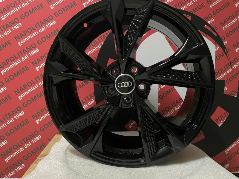 Cerchi Audi A3 A4 A6 Q2 Q3 Q5 TT 17 pollici rs7 black (5)